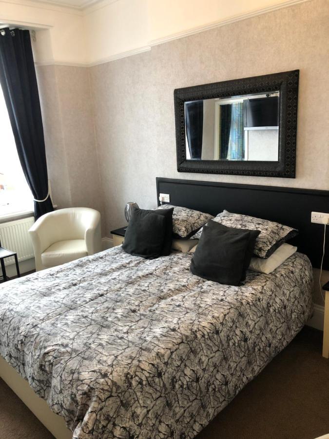Milton Lodge Weston-super-Mare Bagian luar foto